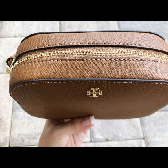 Gaby’sBags👜💕-NWT Tory Burch Mini Round Crossbody - Picture 7 of 8